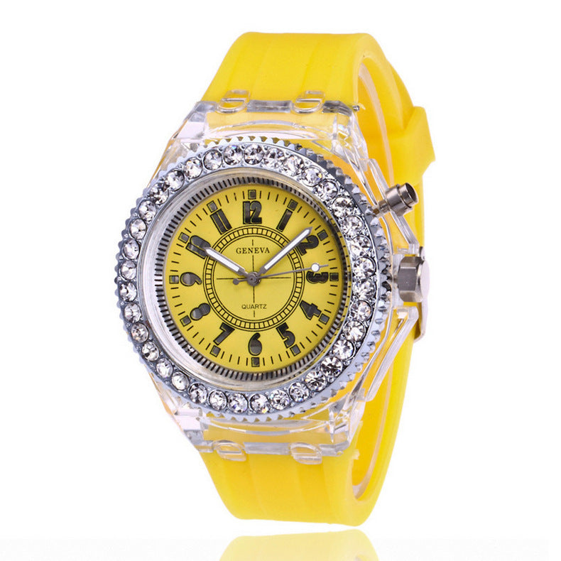 LED Lumineux Montres Genève Femmes Quartz Montre Femmes Dames Silicone Bracelet Montres