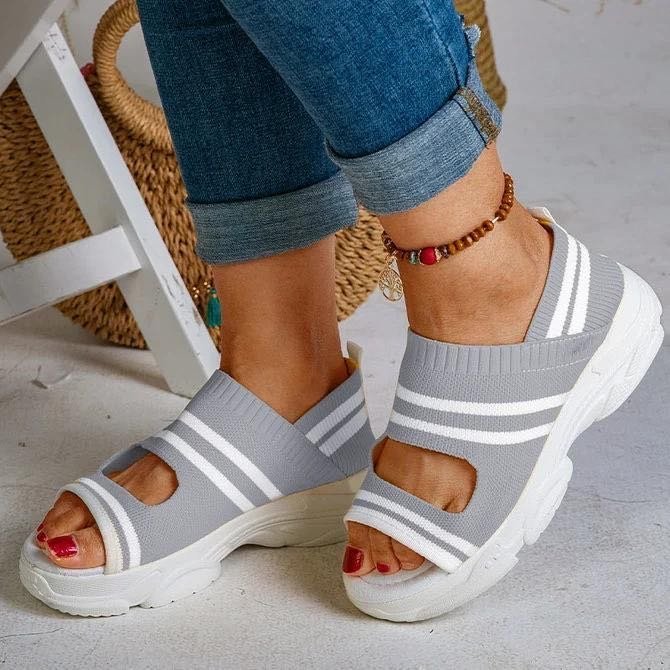 Fashion platform sandals