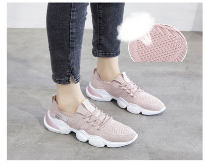 Mesh running sneakers